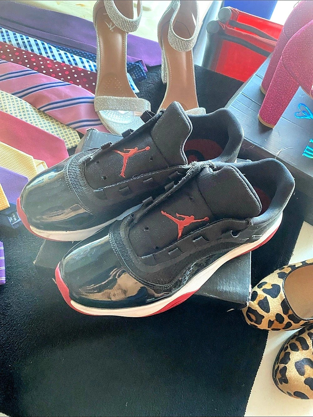 Jordan Air Jordan 11 Retro Low Bred Black & Red Sneakers